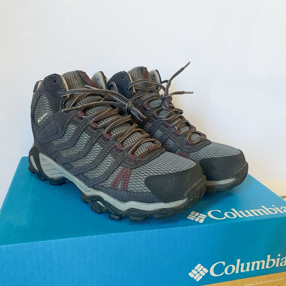 Columbia Helvatia Mid WP Shoes